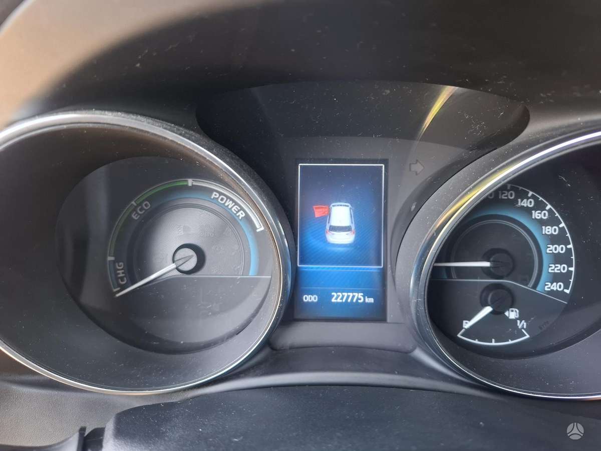 Toyota Auris - 9