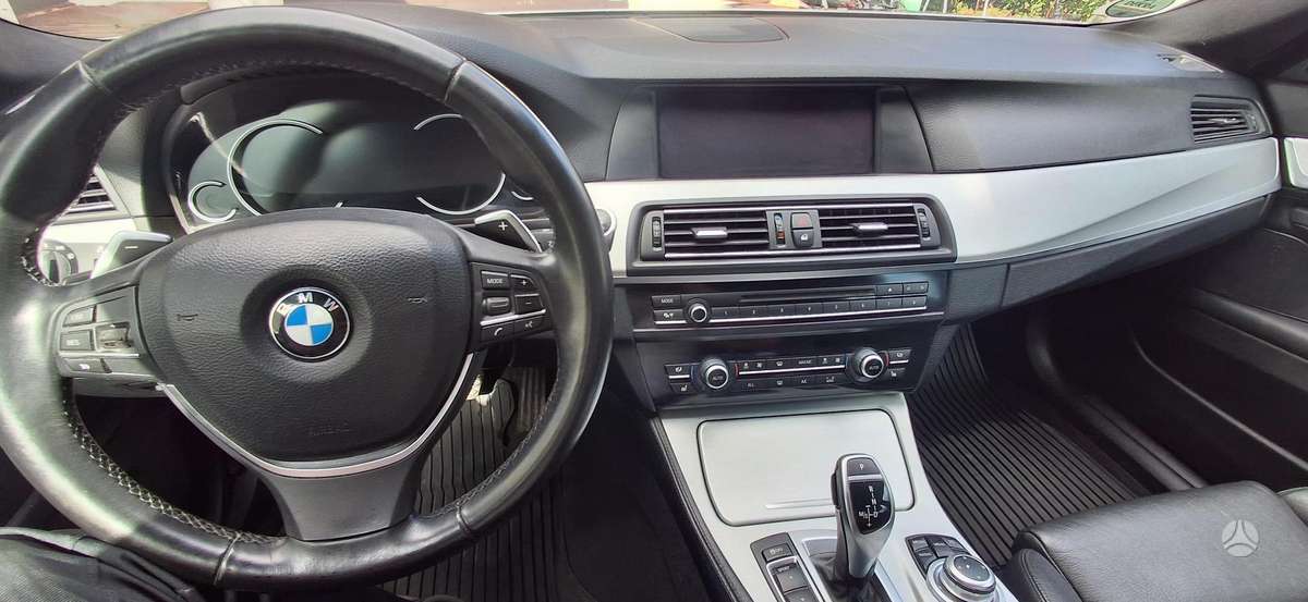 BMW 530, wagon