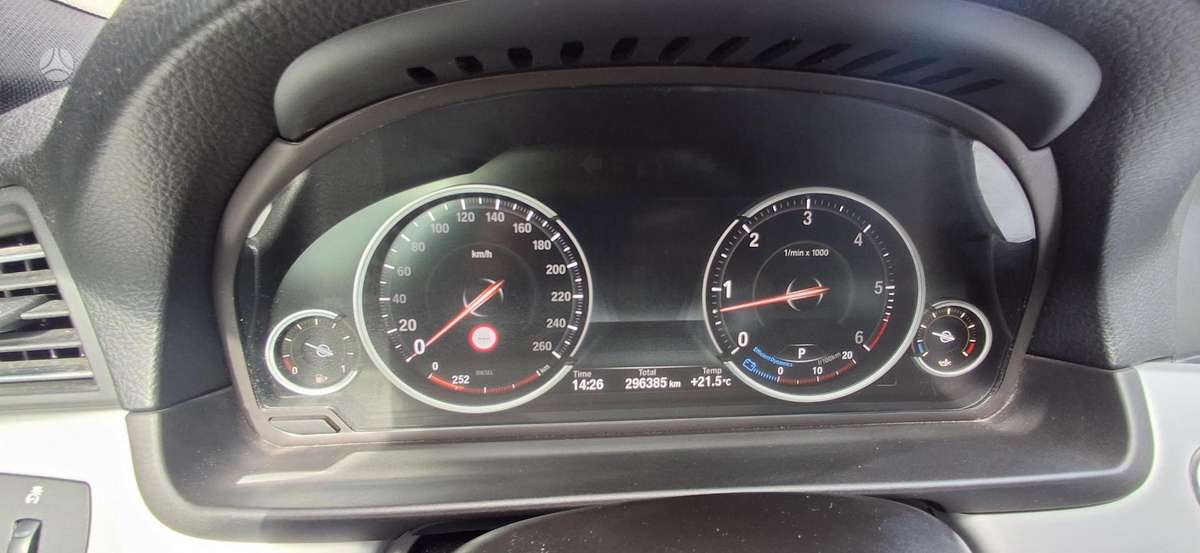 BMW 530, Универсал