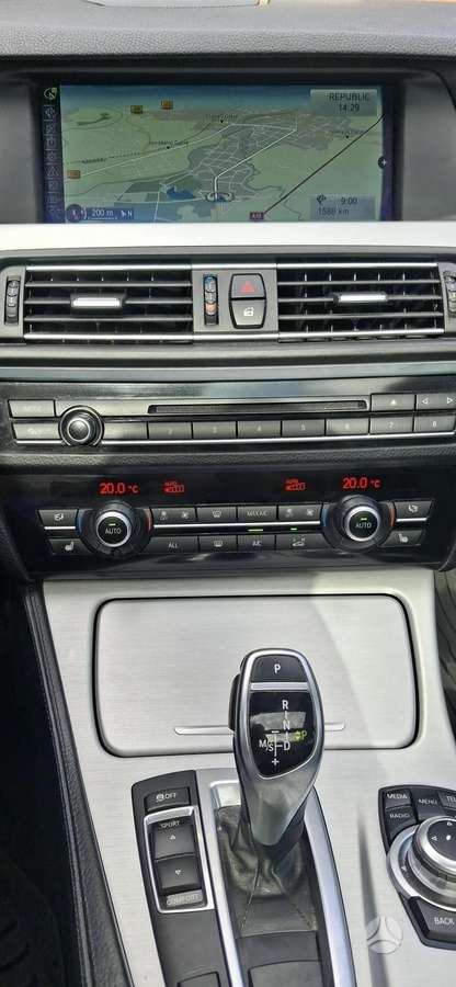 BMW 530, Универсал
