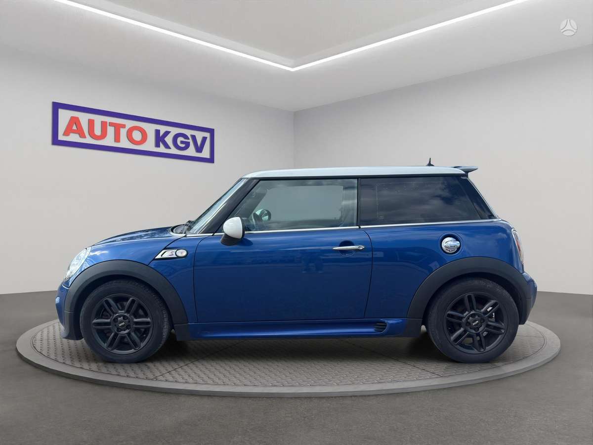 Mini Cooper JCW, 1.6 l., Хэтчбек