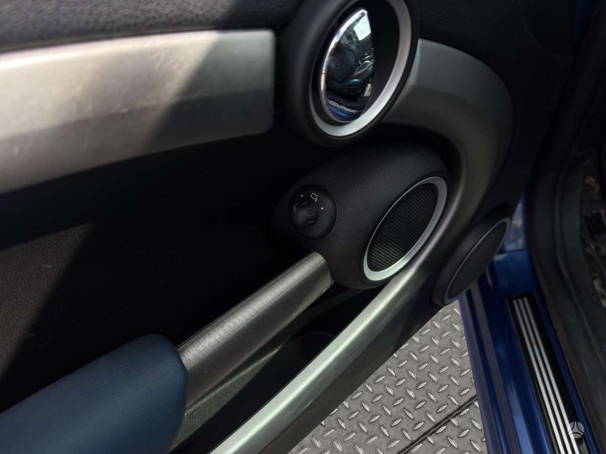 Mini Cooper JCW, 1.6 l., Хэтчбек