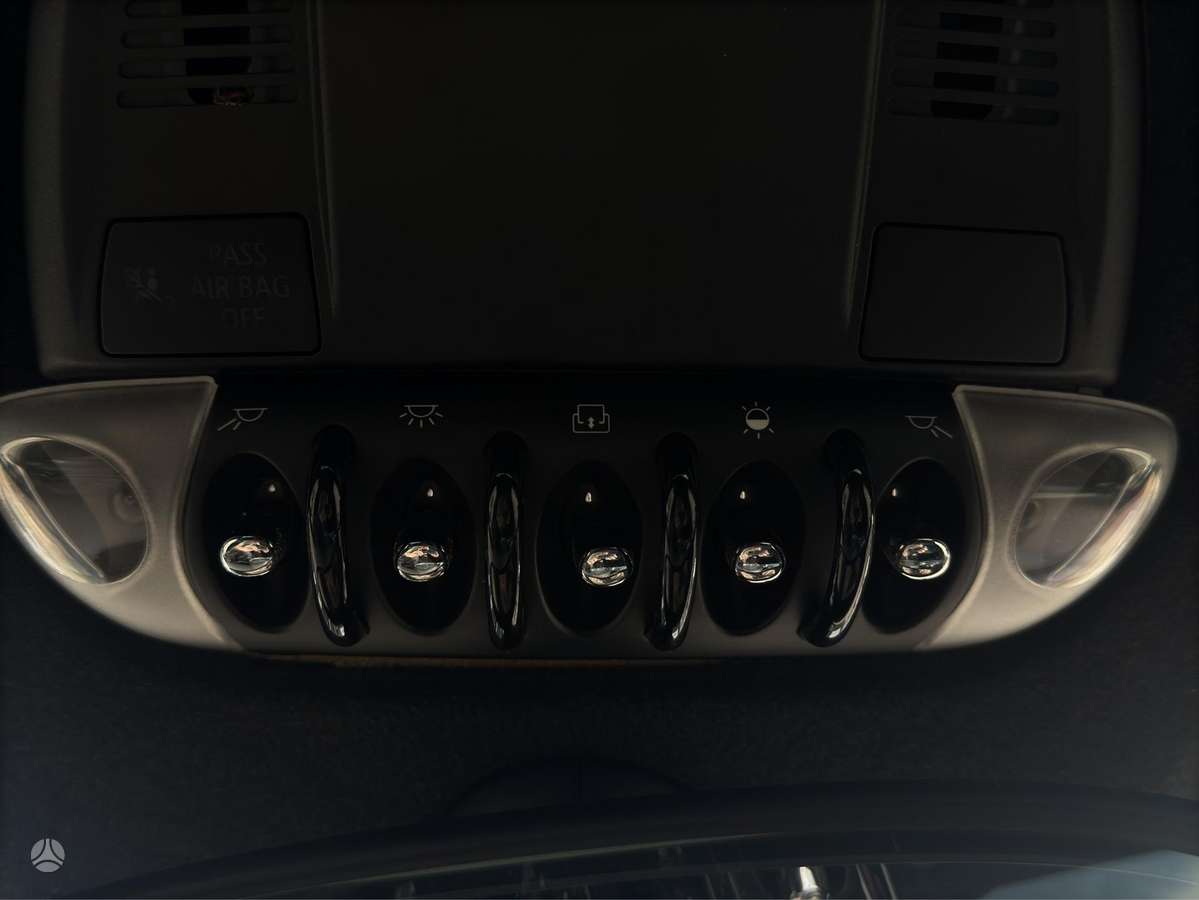 Mini Cooper JCW, 1.6 l., Хэтчбек