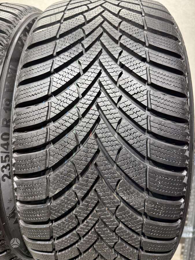 Semperit Speed-grip5//2025m, winter 235/40 R19