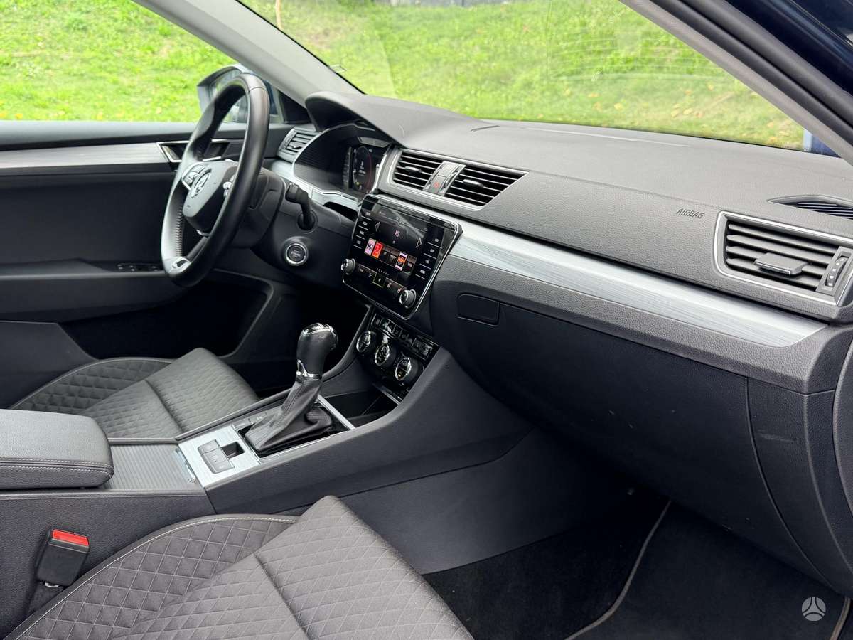 Skoda Superb, 2.0 l., wagon