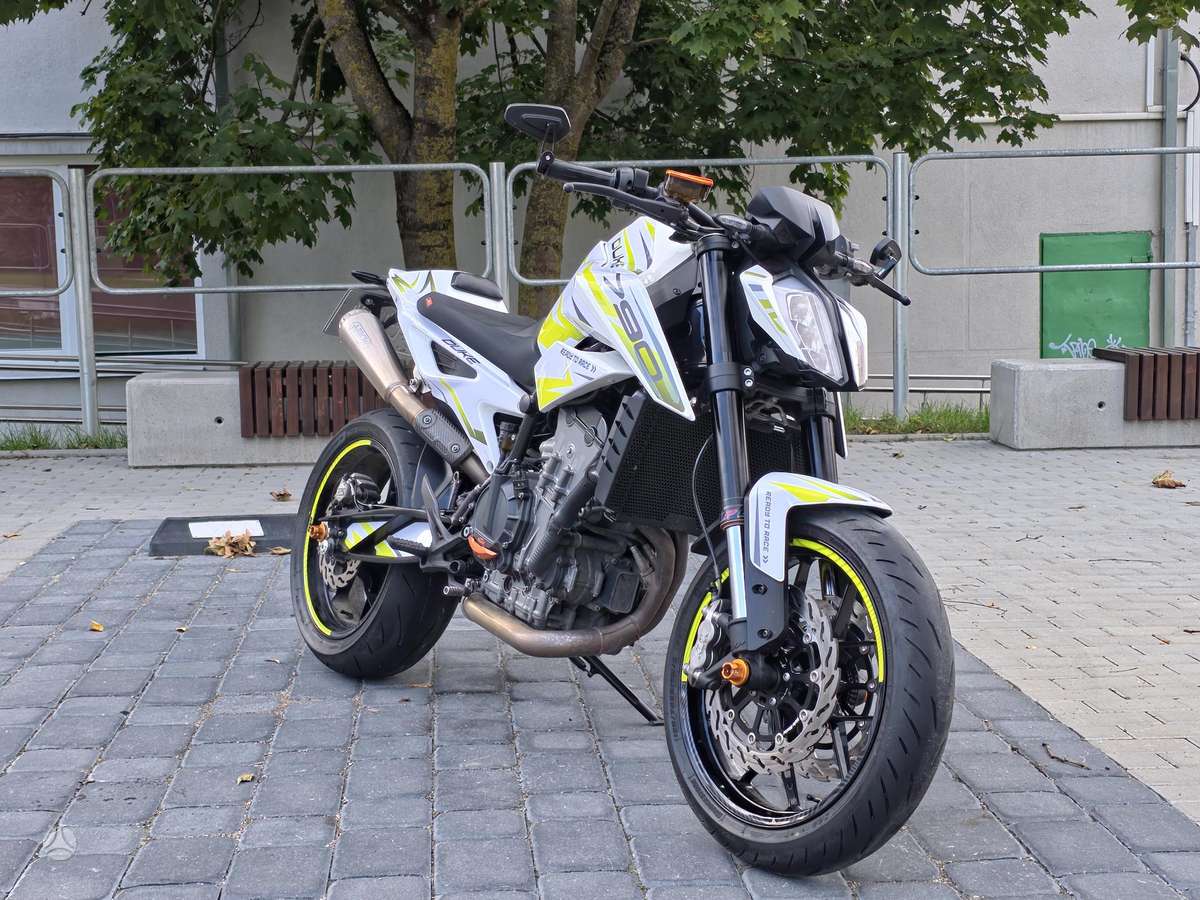 KTM Duke 790cc, street / classic