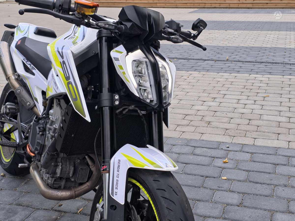 KTM Duke 790cc, street / classic