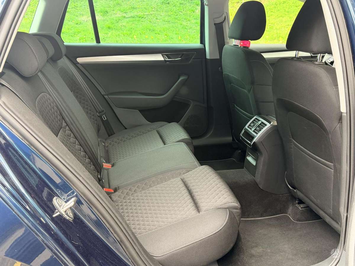 Skoda Superb, 2.0 l., wagon