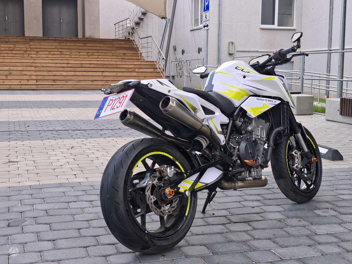 KTM Duke 790cc, street / classic