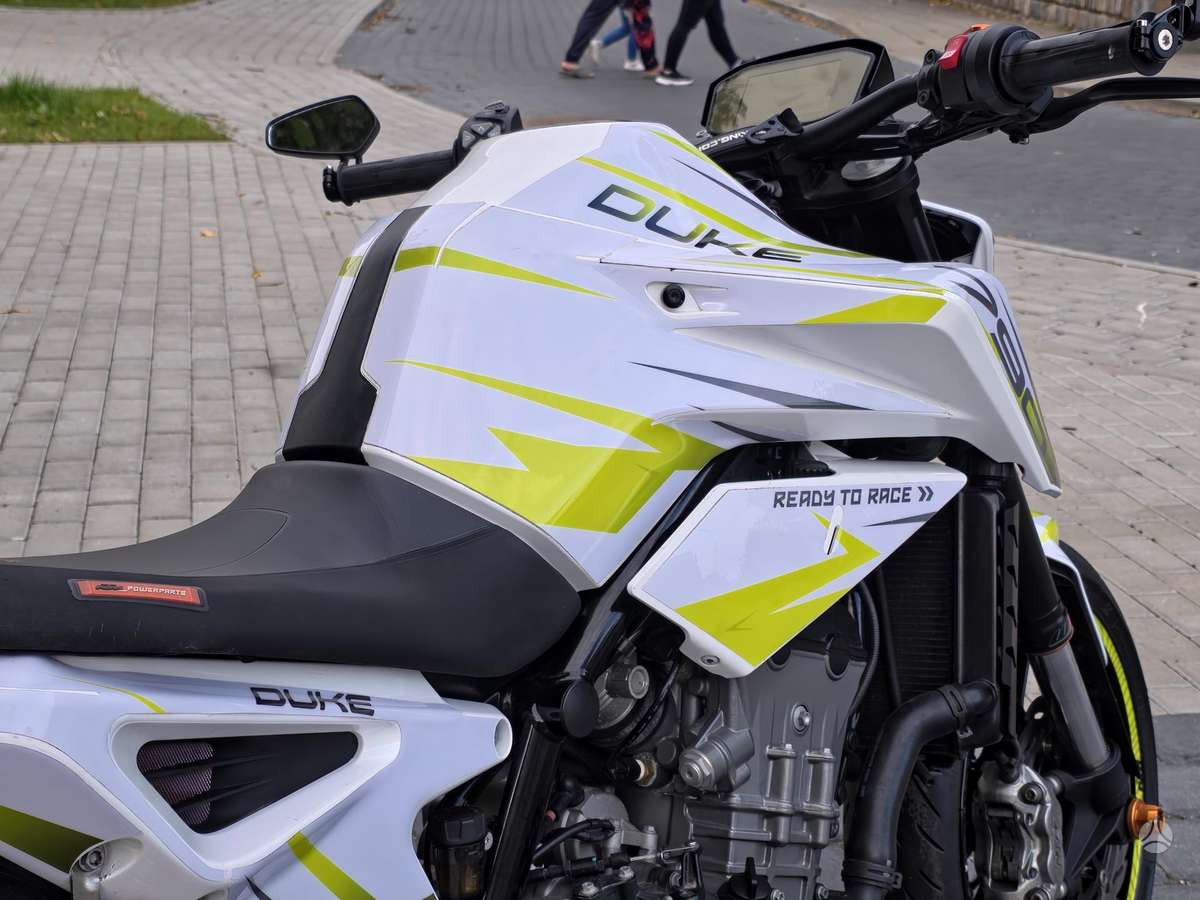 KTM Duke 790cc, street / classic