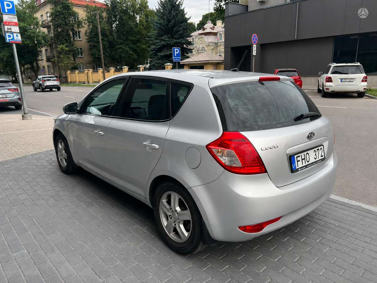 Kia Ceed, 1.6 l., hečbekas