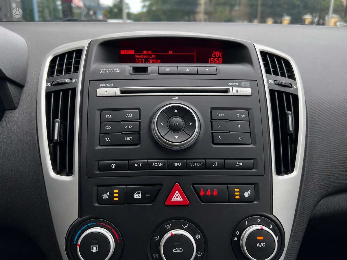 Kia Ceed, 1.6 l., hečbekas