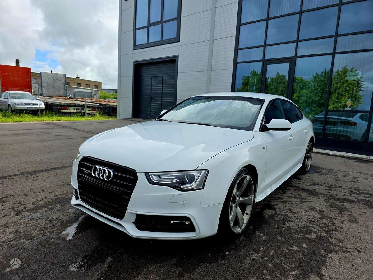 Audi A5, 3.0 l., Седан