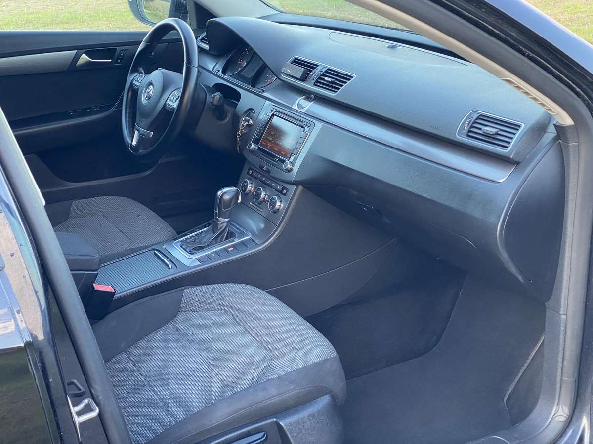 Volkswagen Passat, 2.0 l., Универсал