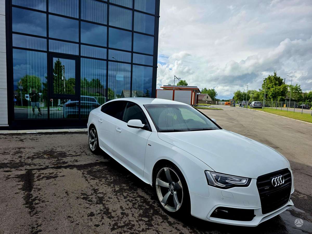 Audi A5, 3.0 l., Седан
