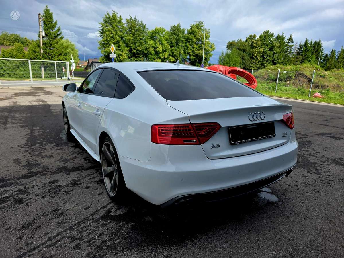 Audi A5, 3.0 l., Седан