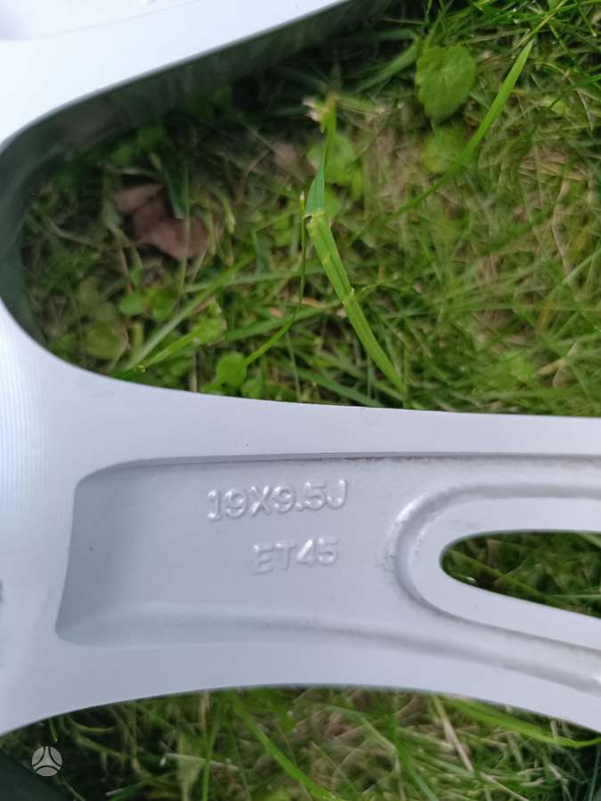 TESLA Y, легкосплавные , R19