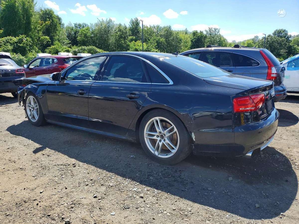 Audi S8, 4.0 l., Седан
