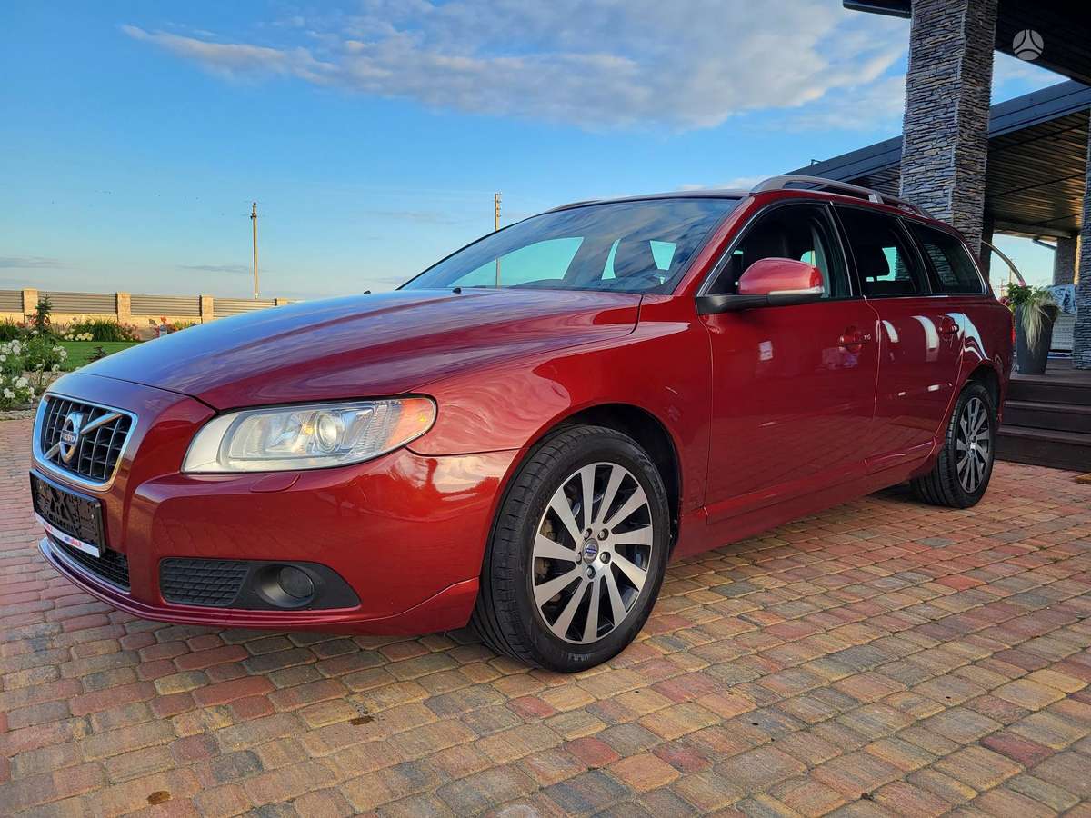 Volvo V70, 2.0 l., Универсал