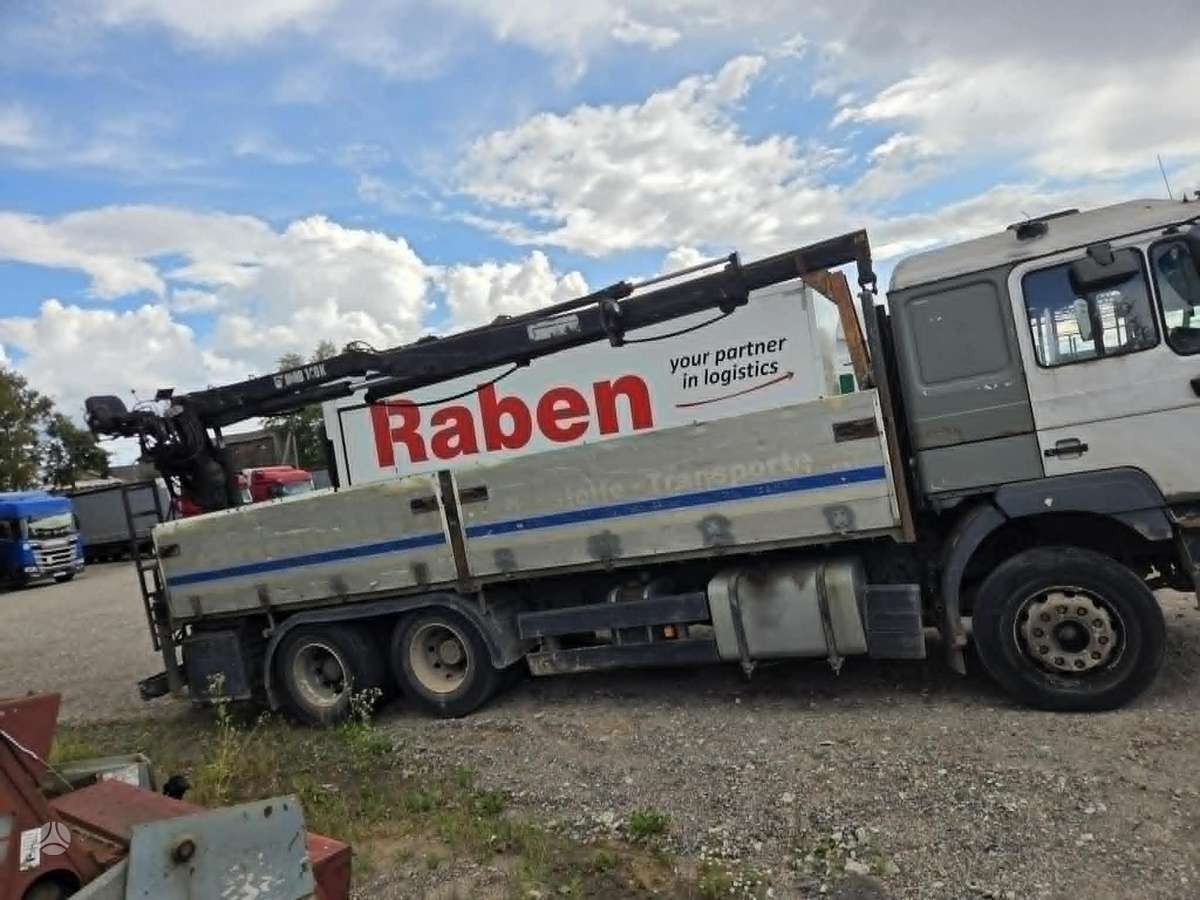 MAN 26.403 HIAB 140K, su kranu