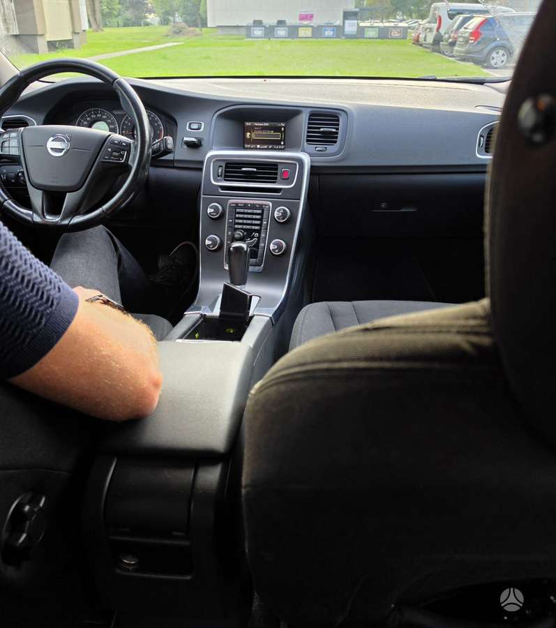 Volvo V60, 1.6 l., Универсал