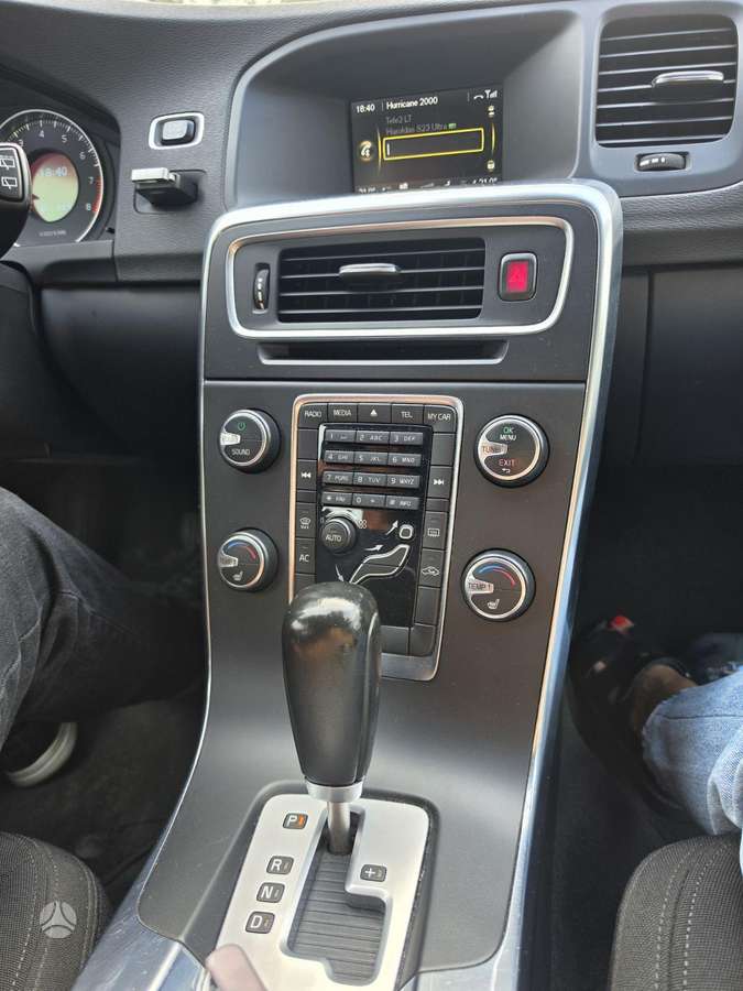 Volvo V60, 1.6 l., Универсал