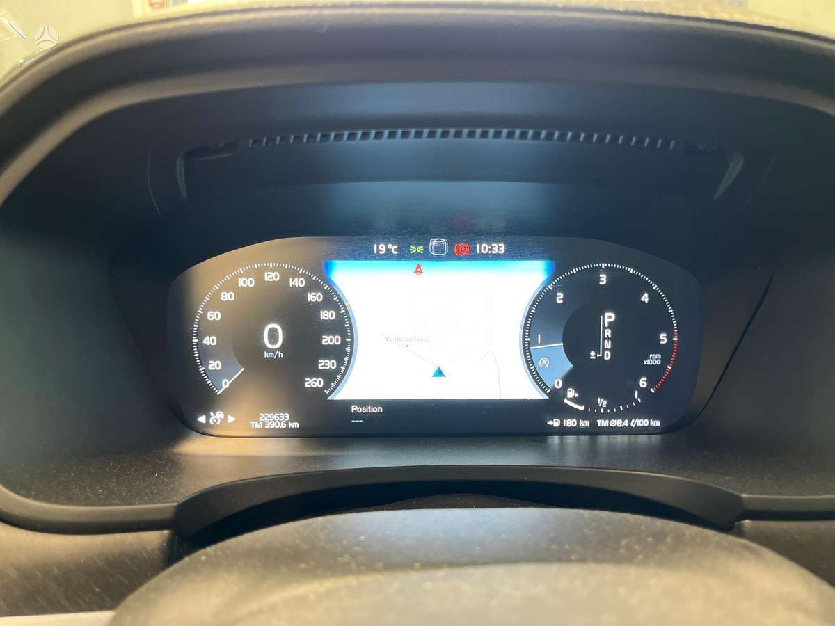 Volvo V90 Cross Country - 7
