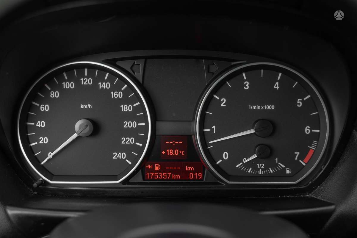 BMW 120, 2.0 l., Хэтчбек