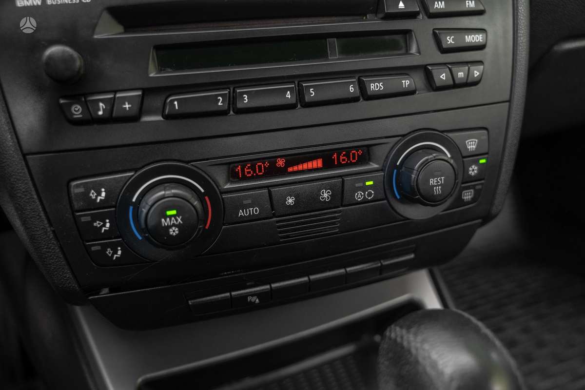 BMW 120, 2.0 l., Хэтчбек