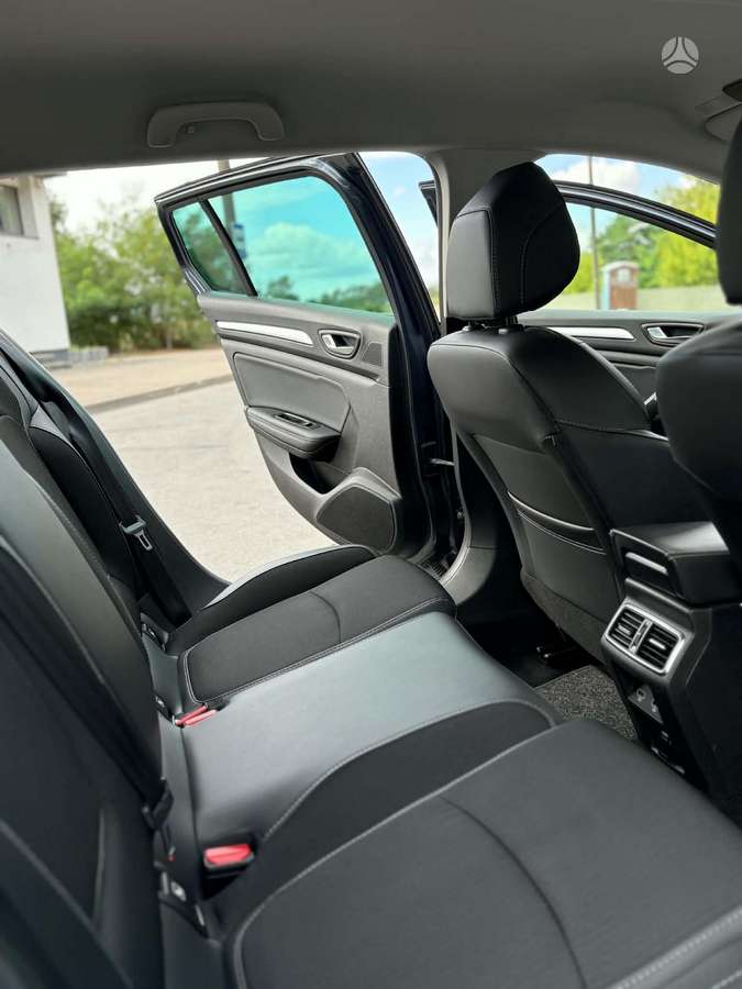 Renault Megane - 8