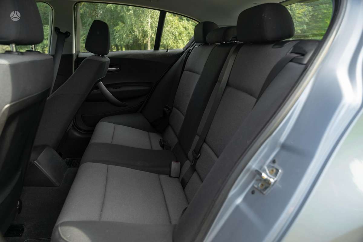 BMW 120, 2.0 l., Хэтчбек