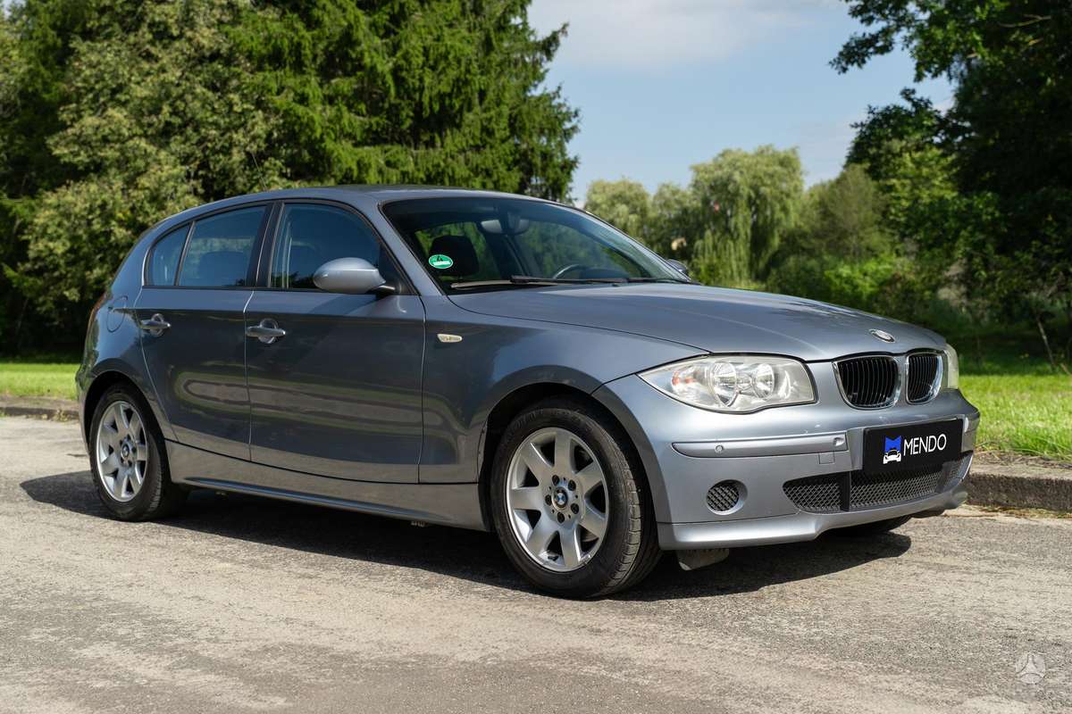 BMW 120, 2.0 l., hatchback