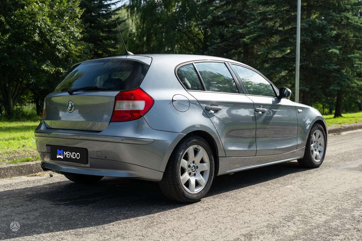 BMW 120, 2.0 l., Хэтчбек