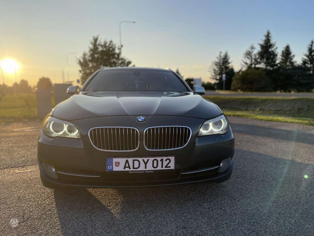 BMW 520, 2.0 l., Универсал