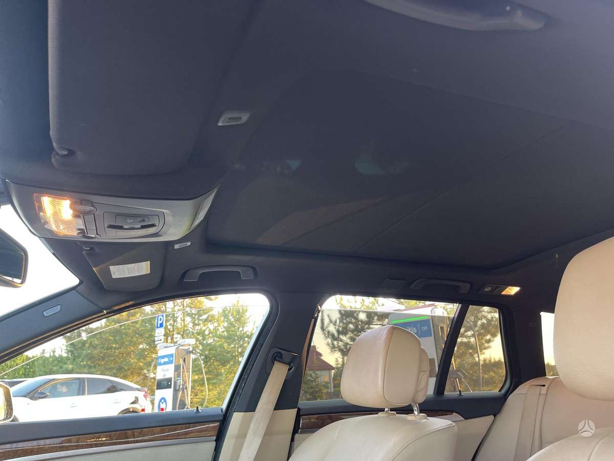 BMW 520, 2.0 l., Универсал