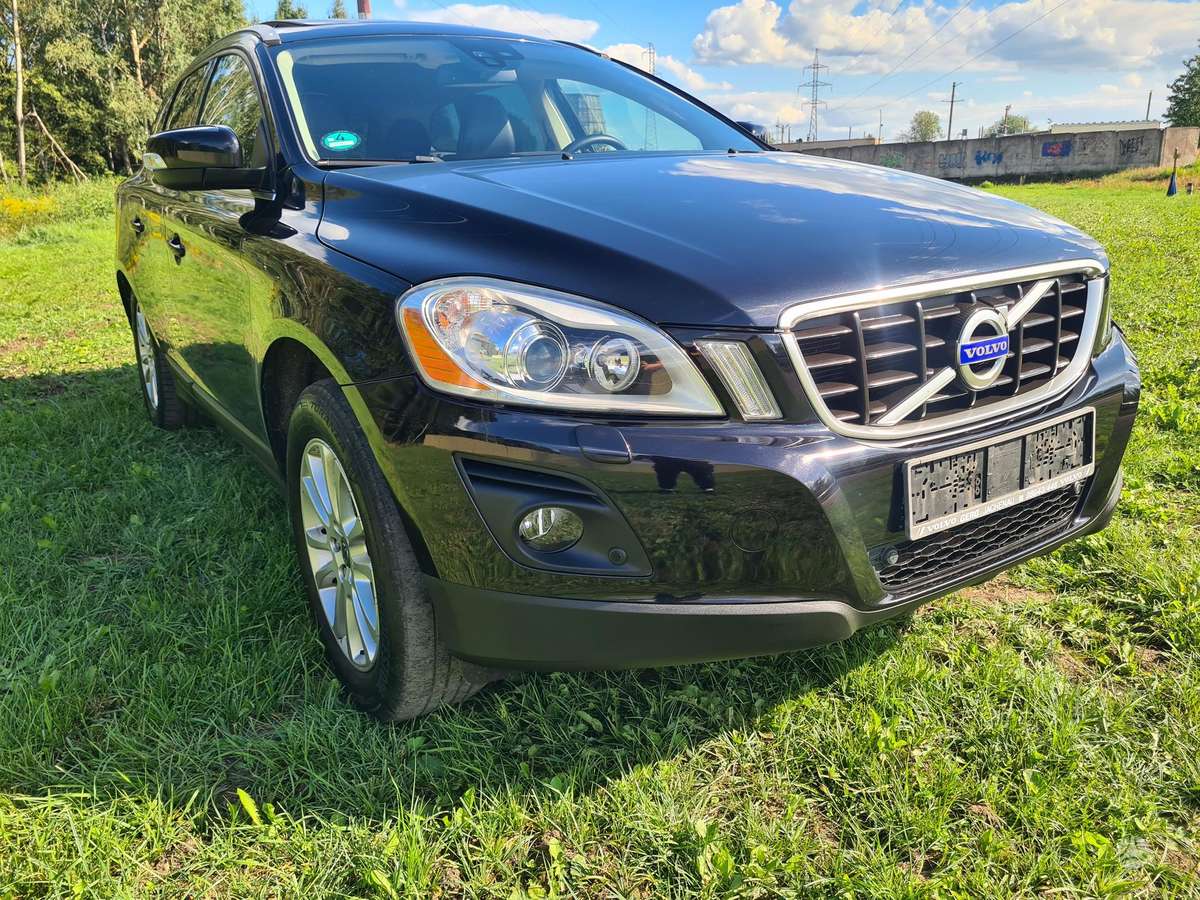 Volvo XC60 - 2