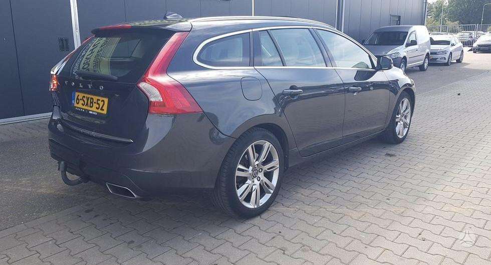 Volvo V60 - 6