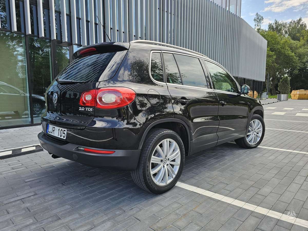 Volkswagen Tiguan - 3
