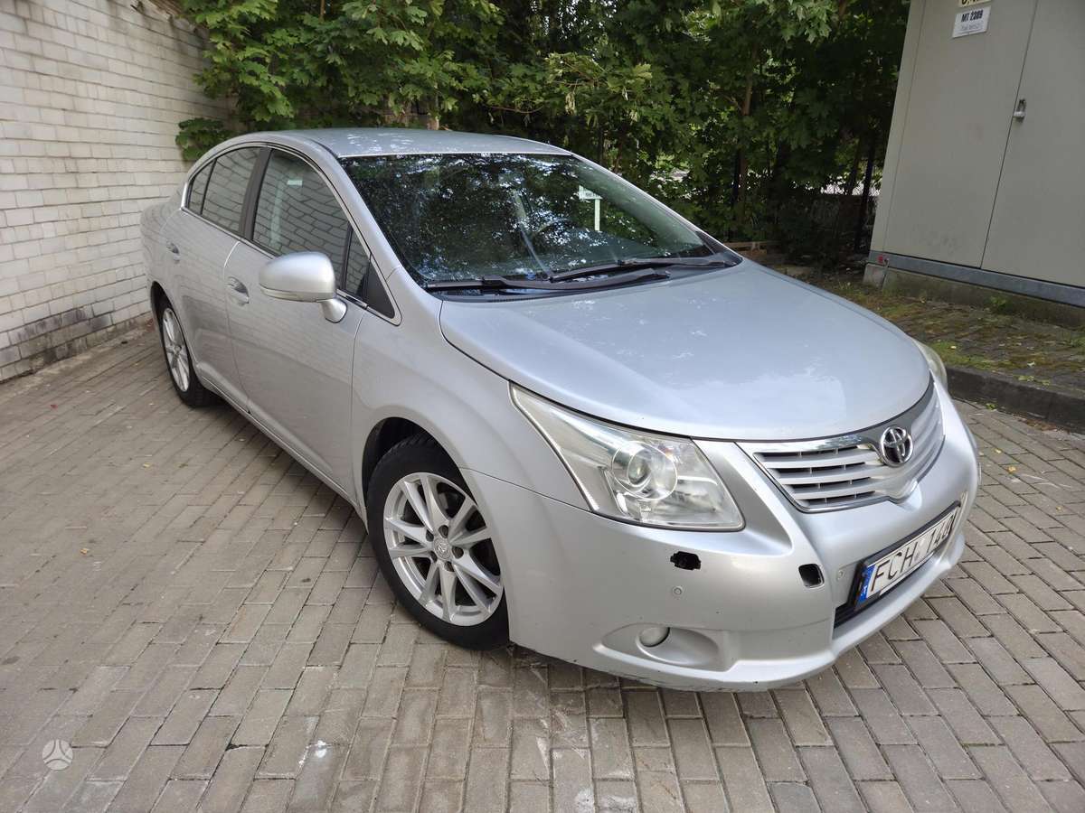 Toyota Avensis - 3