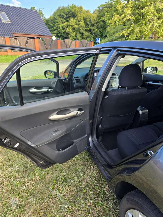 Toyota Auris - 9