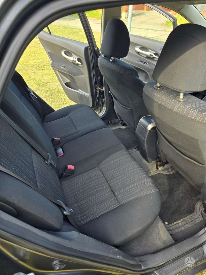 Toyota Auris - 12