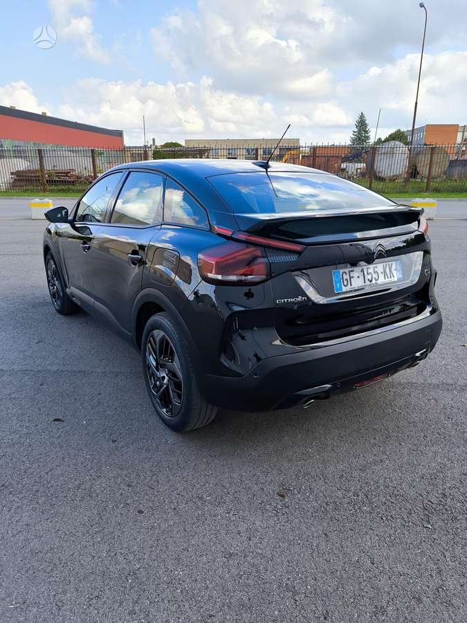 Citroen C4, 1.2 l., Хэтчбек