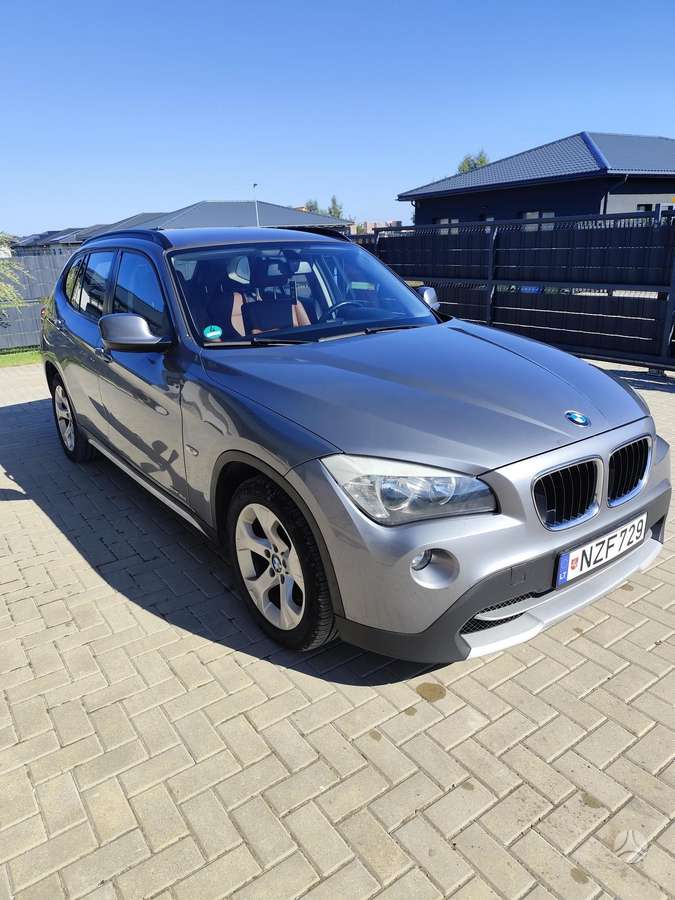 BMW X1, 2.0 l., Хэтчбек