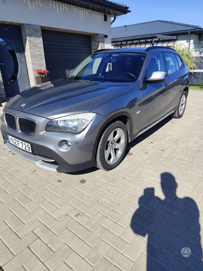 BMW X1, 2.0 l., Хэтчбек