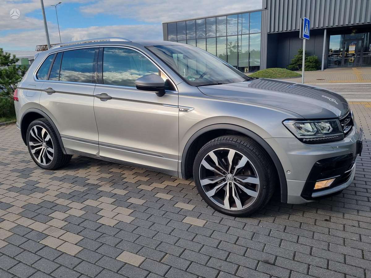 Volkswagen Tiguan - 6