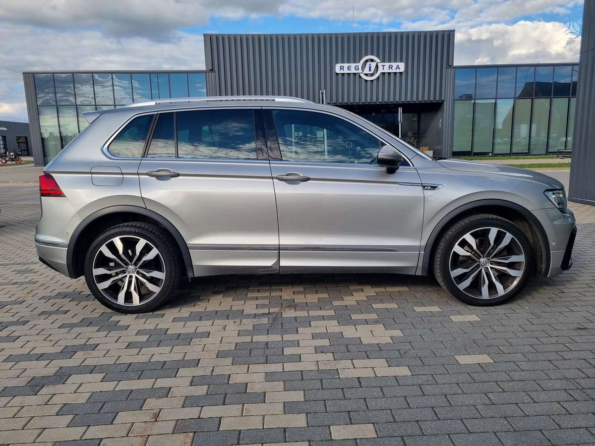 Volkswagen Tiguan - 7