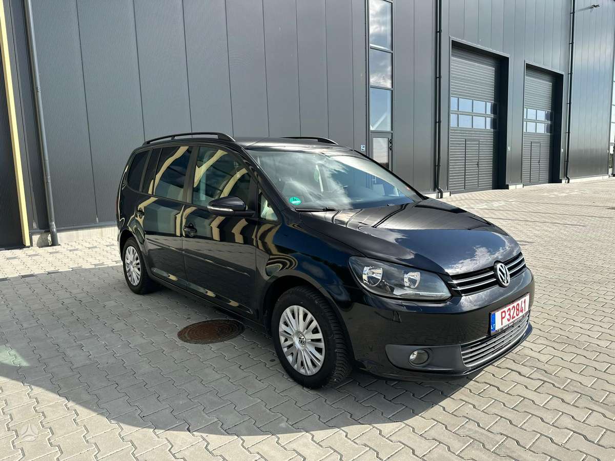 Volkswagen Touran - 3