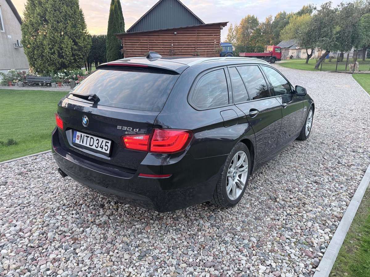 BMW 530, 3.0 l., Универсал