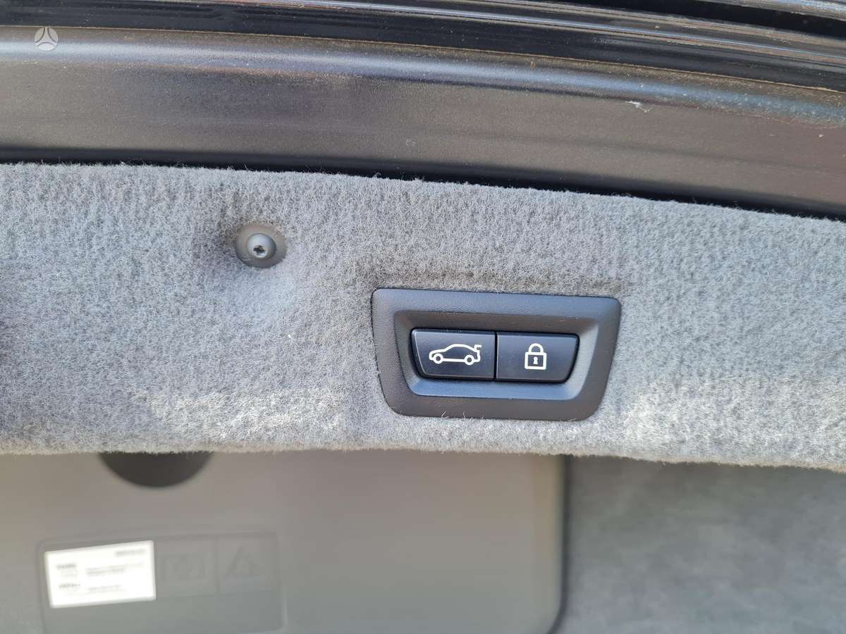 BMW 730, 3.0 l., Седан