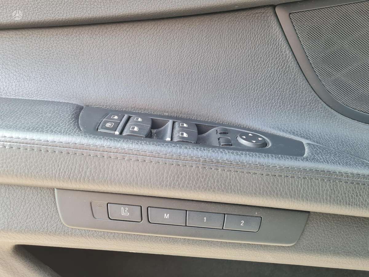 BMW 730, 3.0 l., Седан